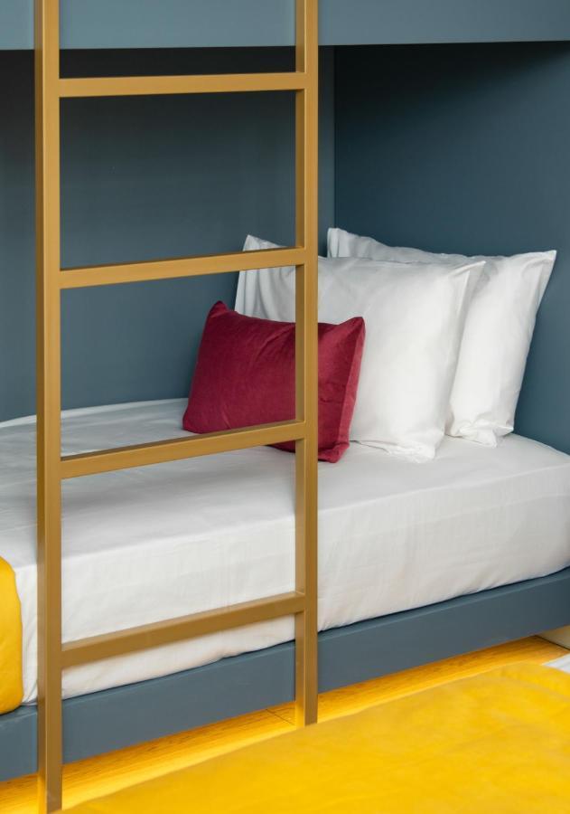 Hotel Colors
